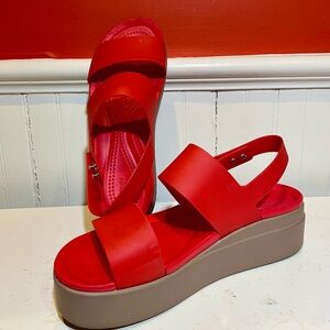 CROCS Brooklyn Bold Red Platform Sandals